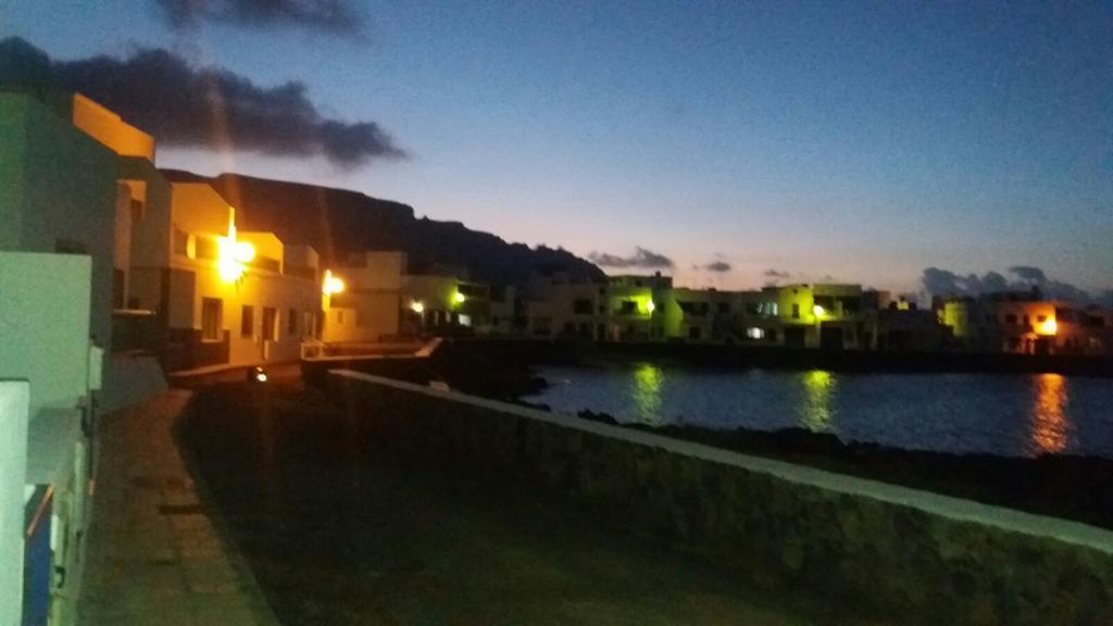 Odamar De Orzola Bagian luar foto