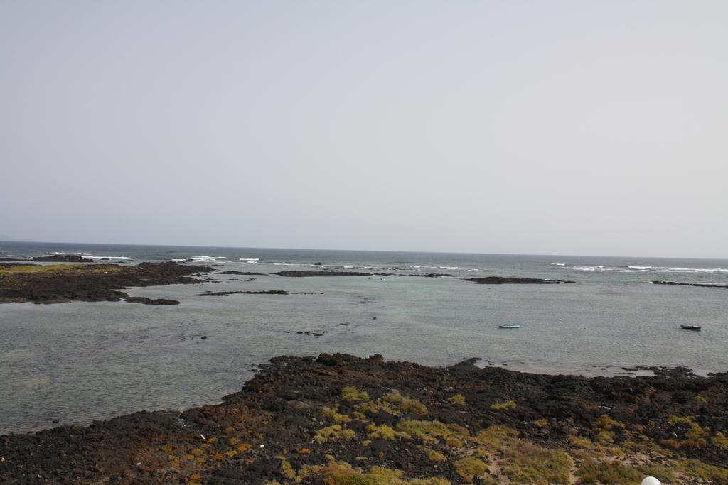 Odamar De Orzola Bagian luar foto